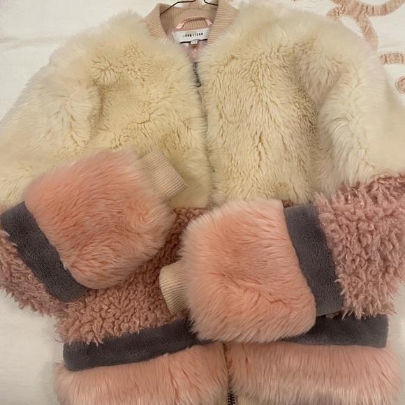 John + Jenn xs shearling coat/ bomber vibe. - Picture 2 of 5